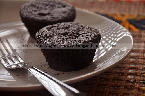 Bolo de coco e chocolate