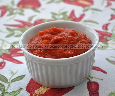 Molho de tomate enriquecido