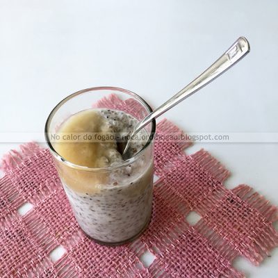 Creme de chia com coco e graviola