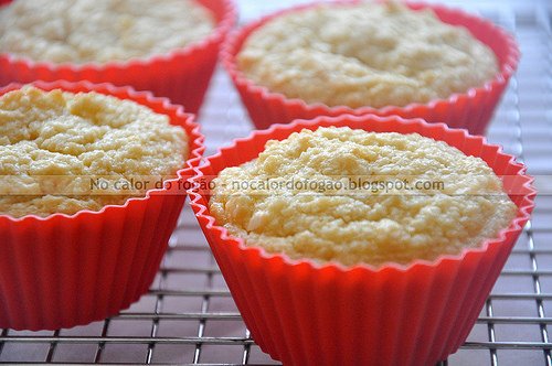 Bolinhos de mandioca e coco