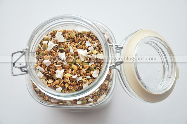 Granola feita na chama do fogão