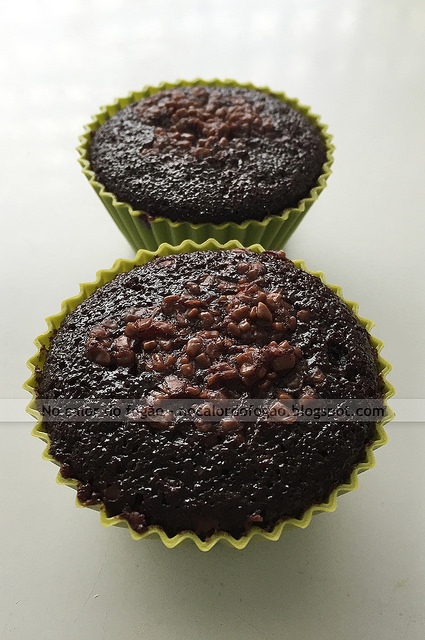 Bolinhos de chocolate com beterraba