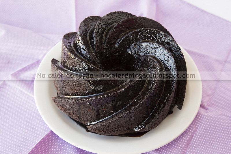 Bolo de chocolate, café e rum