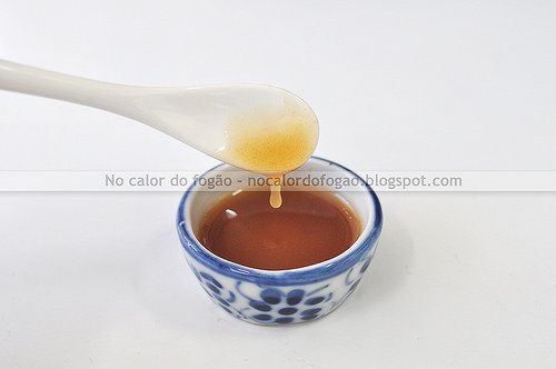 Calda de tâmaras (date syrup)