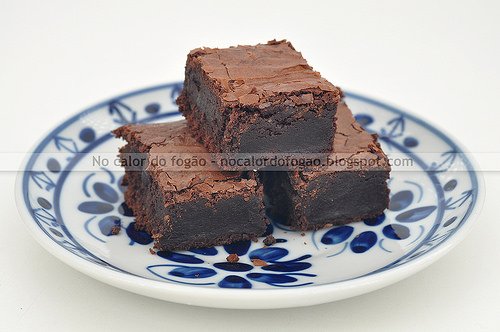 Brownies de chocolate com espelta