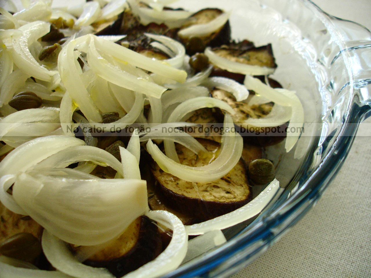 Salada de berinjelas assadas