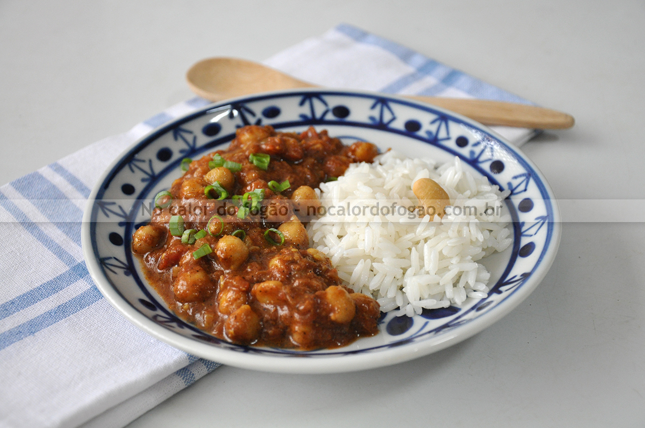 Curry vegano de grão-de-bico